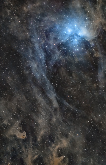 M45昴星团广域 - 了解望远镜最基本的参数 M45昴星团广域摄影作品 - HOPE D60拍摄
